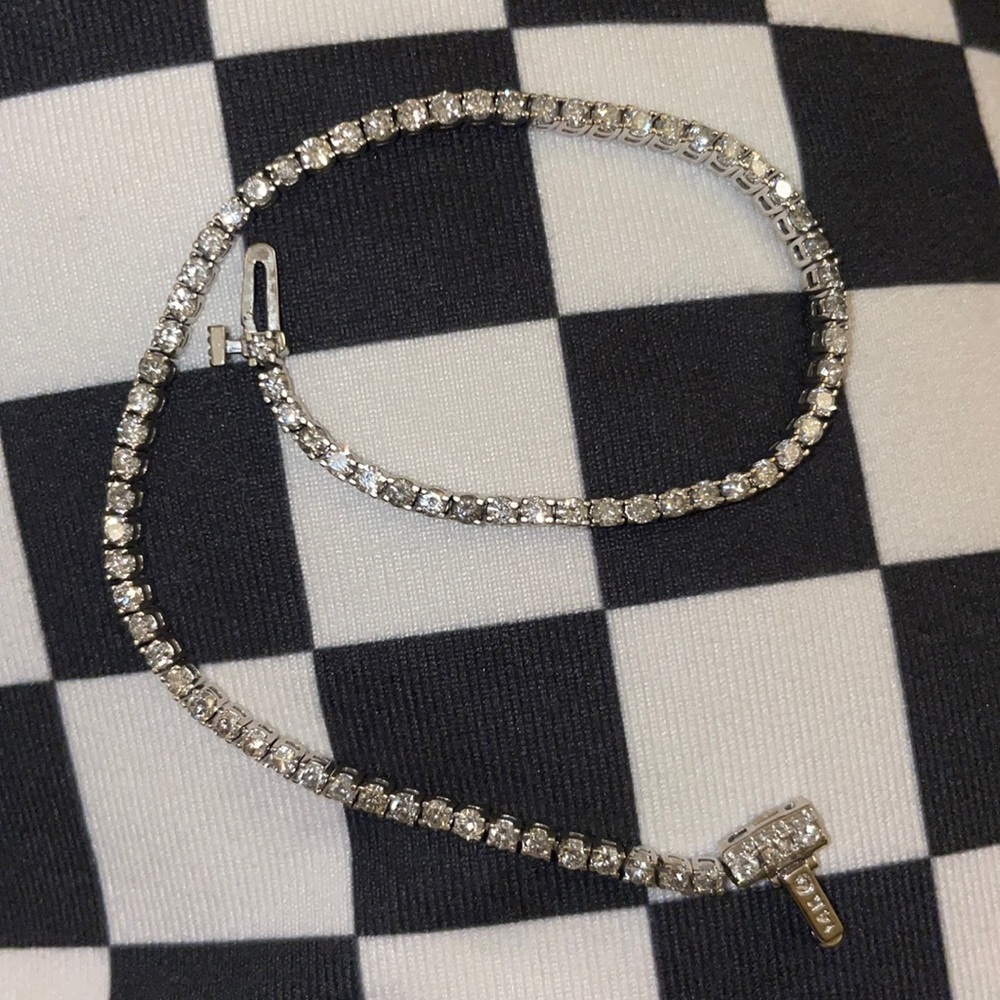 2.5 Carat Diamond Tennis Bracelet in 14K White Gold G-H I2-I3 $2000